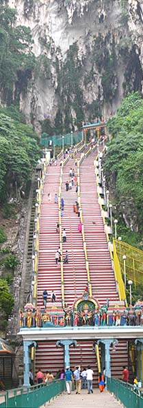 Batu Caves