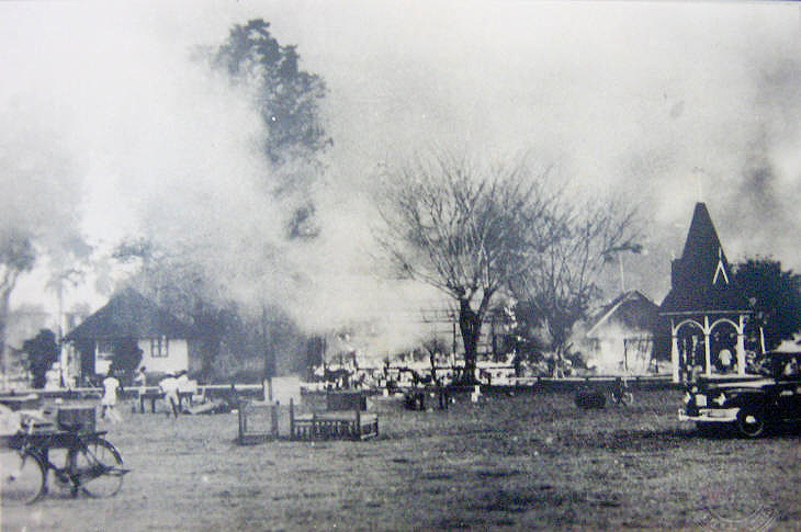 7th March 1953 Tawau Post Office was burnt during a fire break out.