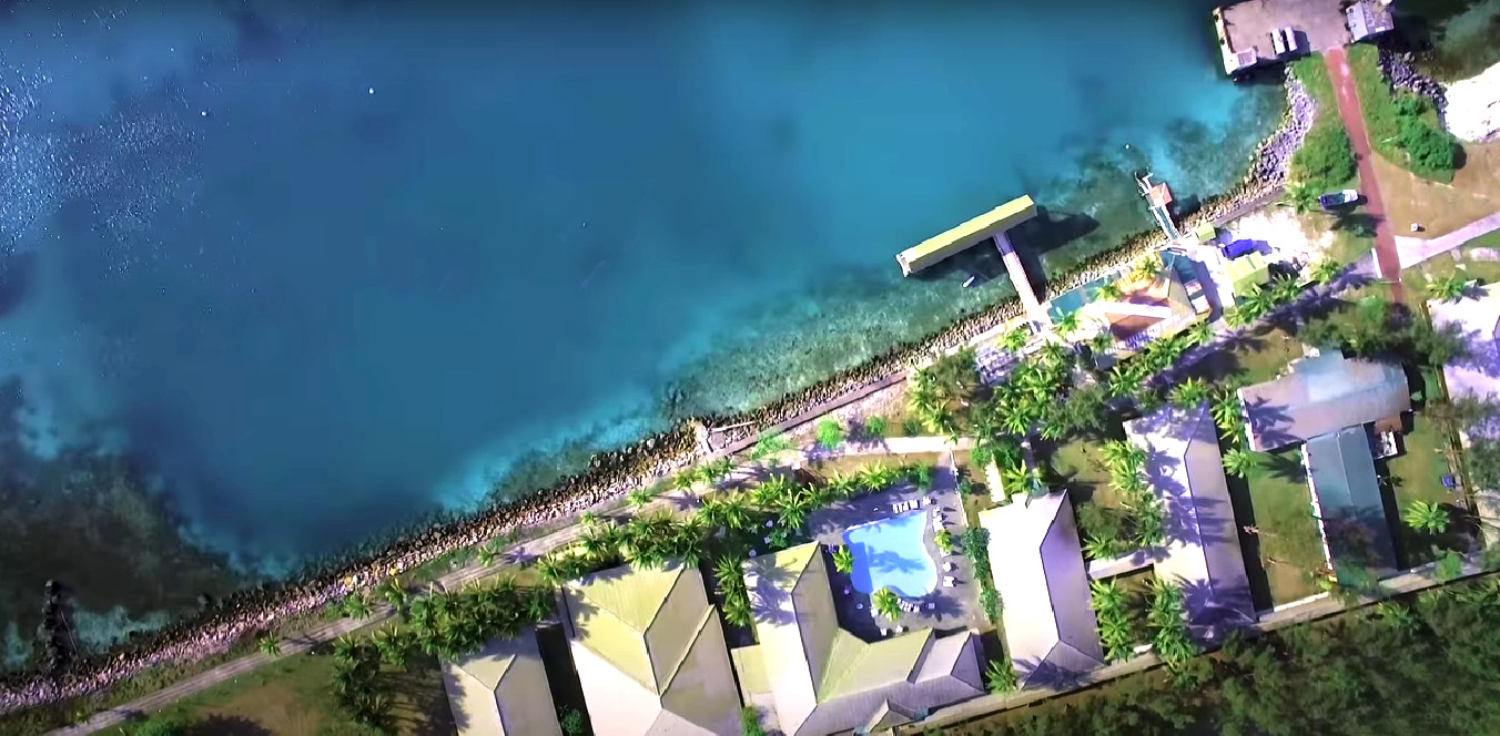 拉央拉央島 Layang-Layang Island