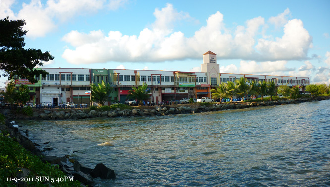 Ba Zhun Commercial Center is at the East End of the Water Front