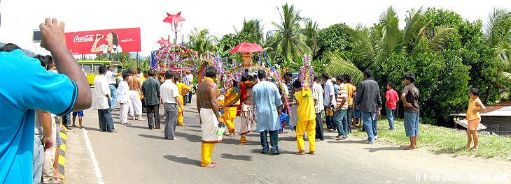 THAIPUSAM 2009 KAVADI PROCESSION
